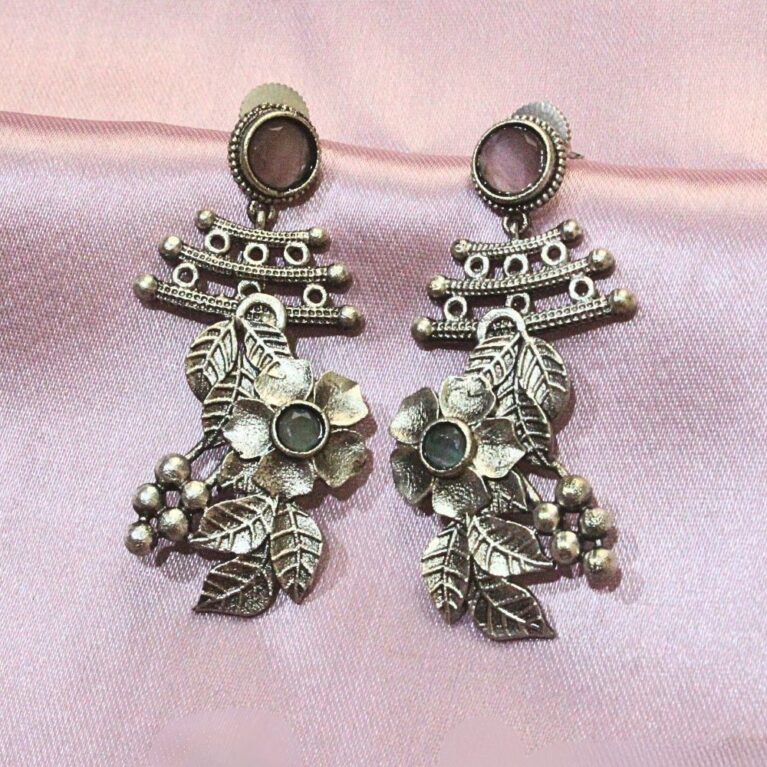 Ethereal Leafy Bloom